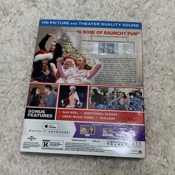 NEW A Bad Moms Christmas (Blu-ray + DVD + Digital) - Picture 4 of 11